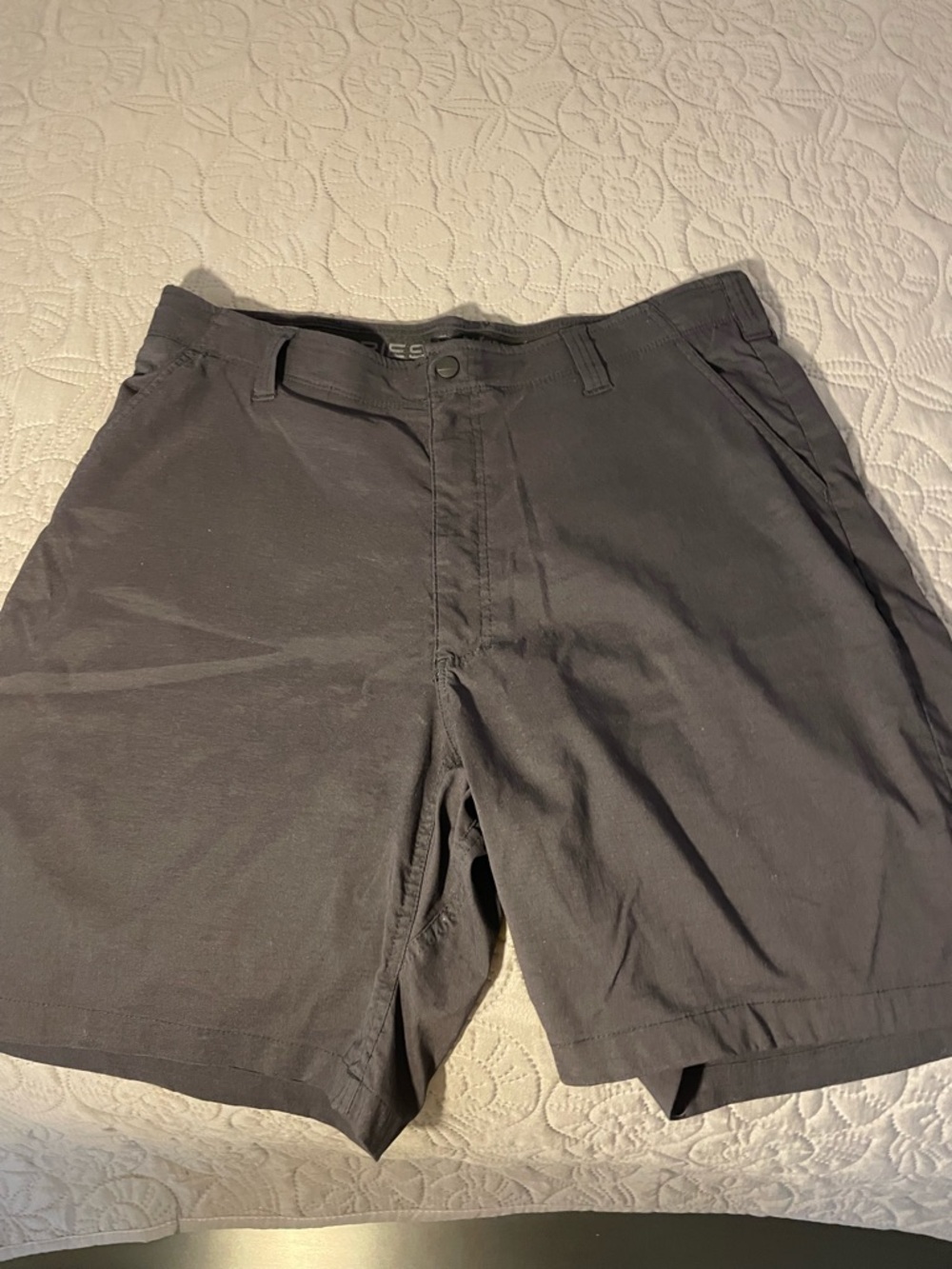 Wrangler Men's Dark Gray/Black Flat Front Shorts